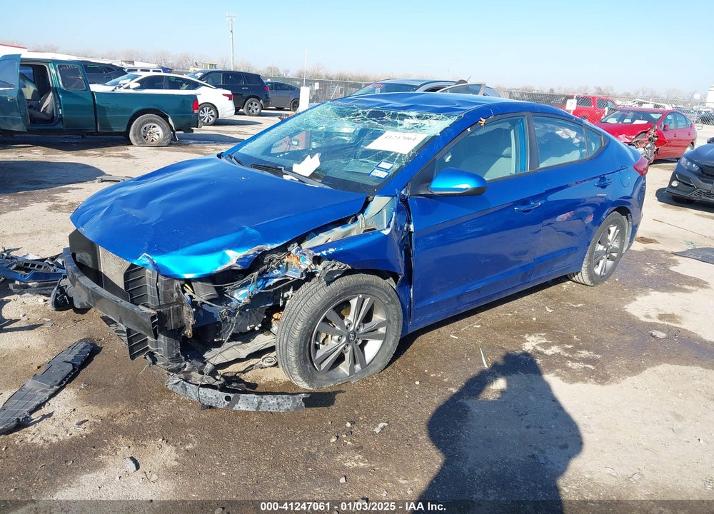 2018 HYUNDAI ELANTRA VIN: 5NPD84LFXJH257446