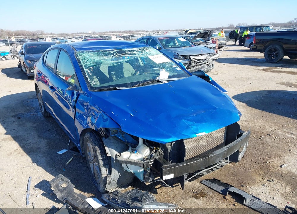 2018 HYUNDAI ELANTRA VIN: 5NPD84LFXJH257446
