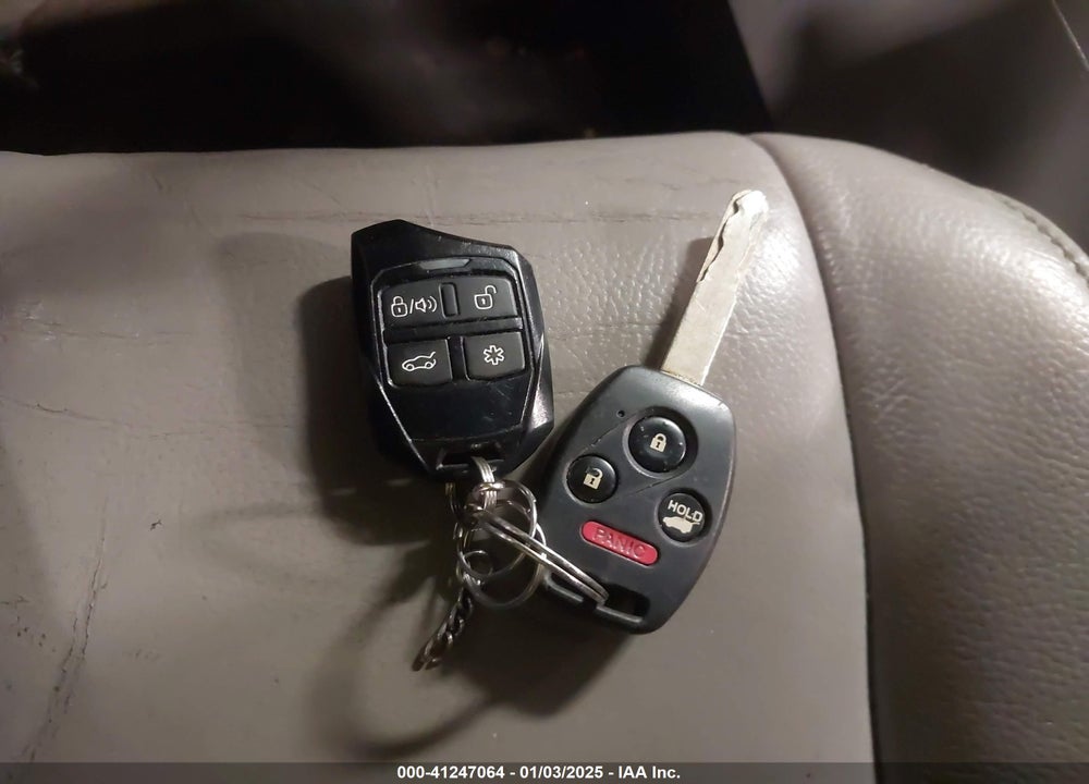 2012 HONDA PILOT EX-L VIN: 5FNYF4H58CB037361