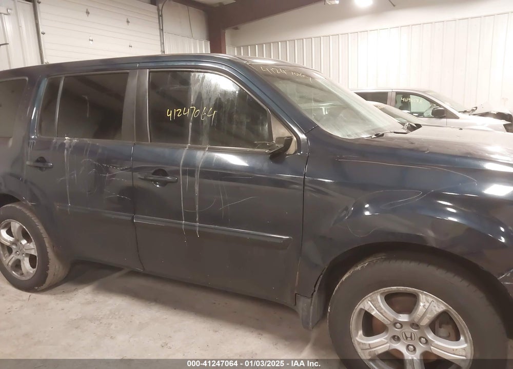 2012 HONDA PILOT EX-L VIN: 5FNYF4H58CB037361