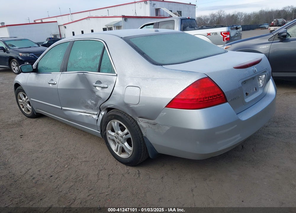 2007 HONDA ACCORD 2.4 EX VIN: 1HGCM56847A003565