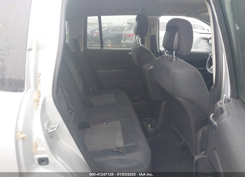 2011 JEEP COMPASS VIN: 1J4NT1FA5BD139310