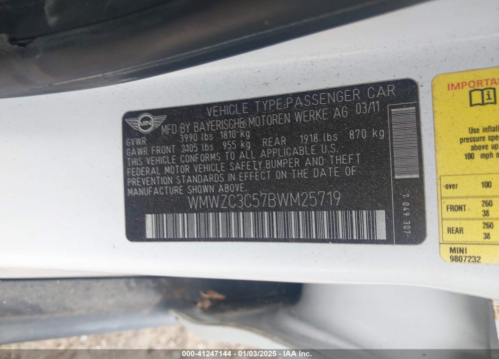2011 MINI COOPER S COUNTRYMAN VIN: WMWZC3C57BWM25719