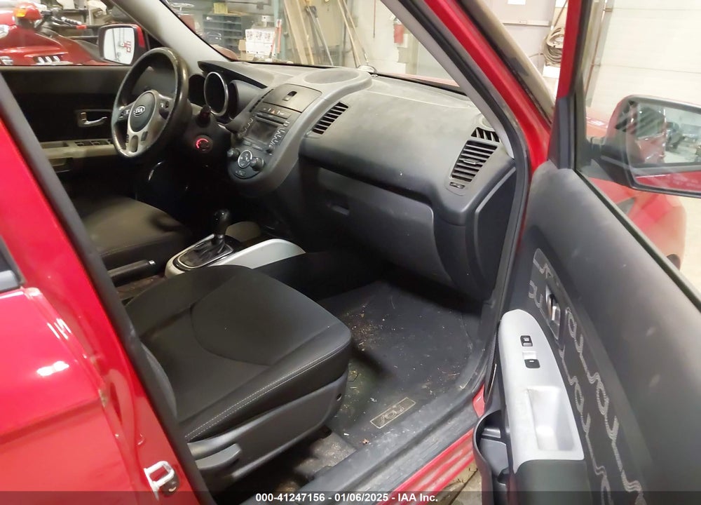 2012 KIA SOUL VIN: KNDJT2A67C7366821