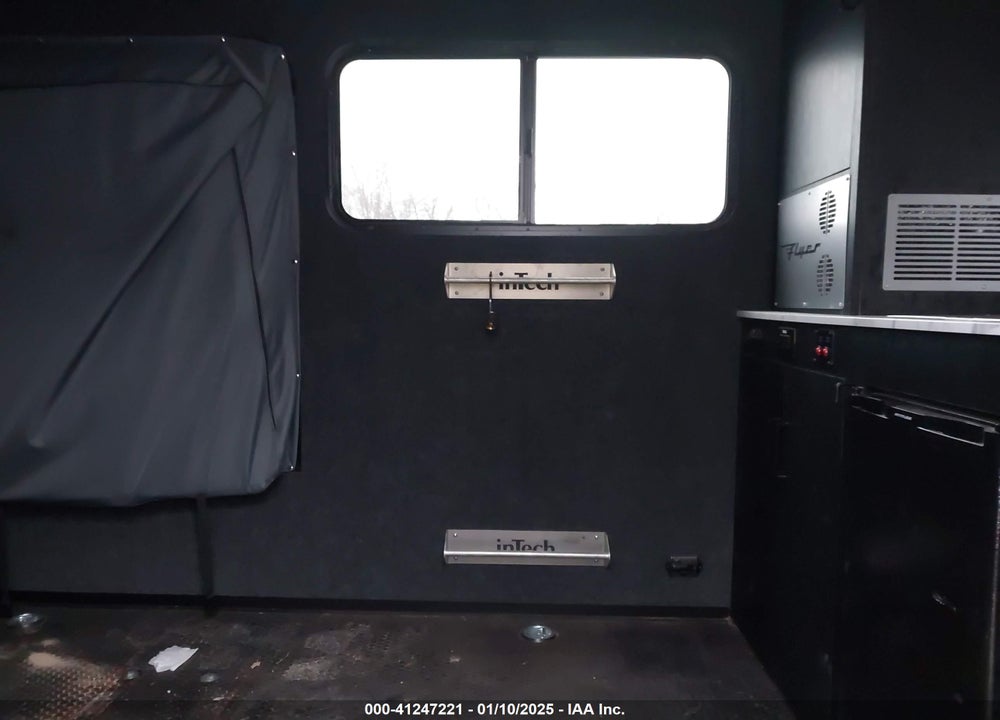 2024 INTECH TRAVEL TRAILER VIN: 7H0TR1413RN016346