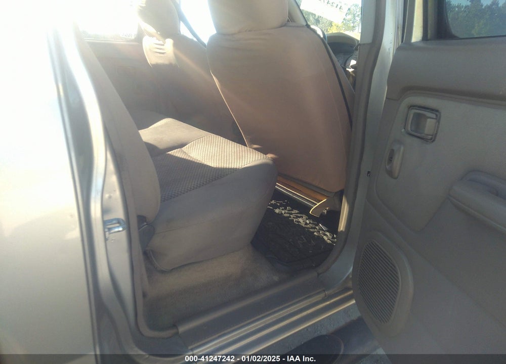 2001 NISSAN FRONTIER SE-V6 VIN: 1N6ED27T01C360582