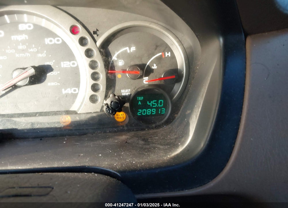 2005 HONDA PILOT EX VIN: 2HKYF18455H526939