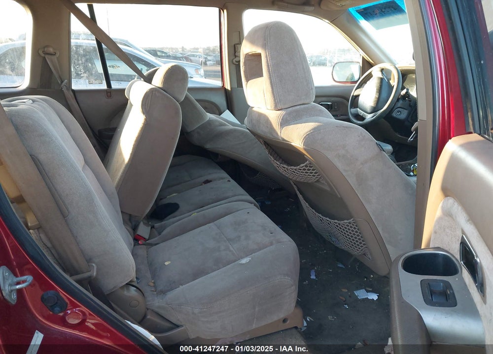 2005 HONDA PILOT EX VIN: 2HKYF18455H526939