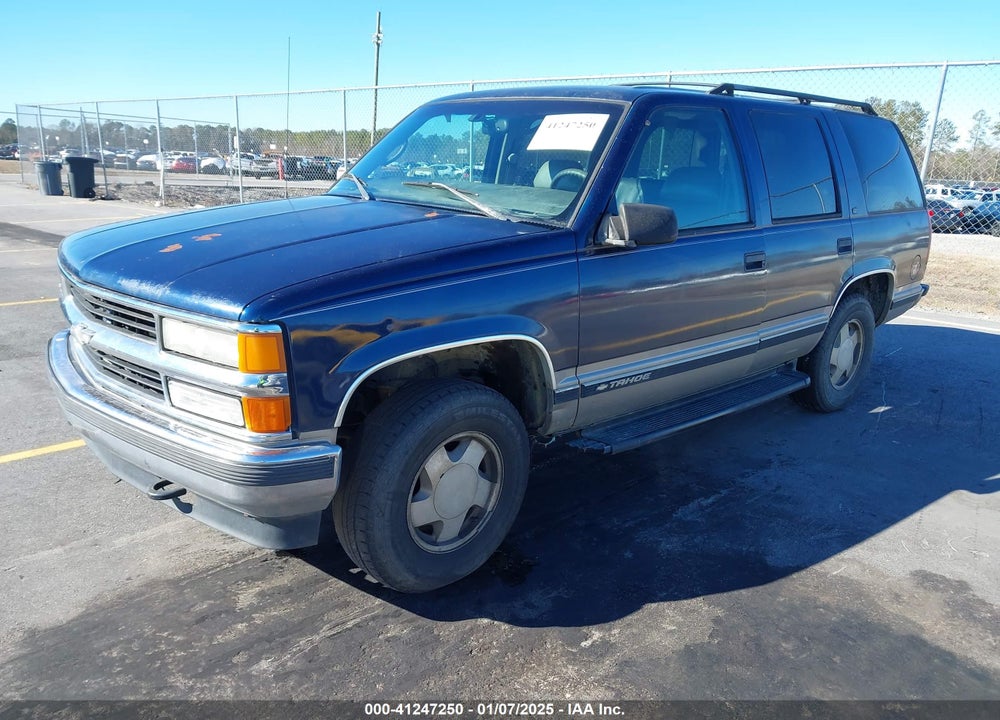 1998 CHEVROLET TAHOE LS VIN: 1GNEK13R3WJ367582