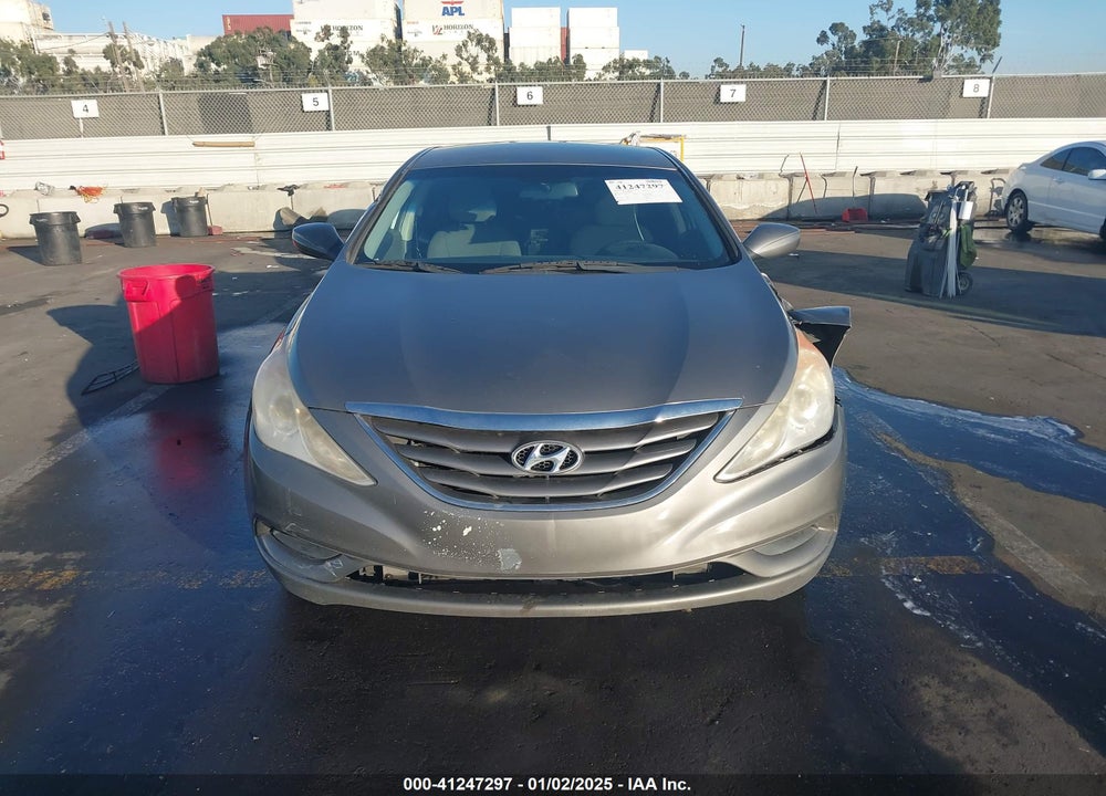 2013 HYUNDAI SONATA VIN: 5NPEB4AC0DH585168