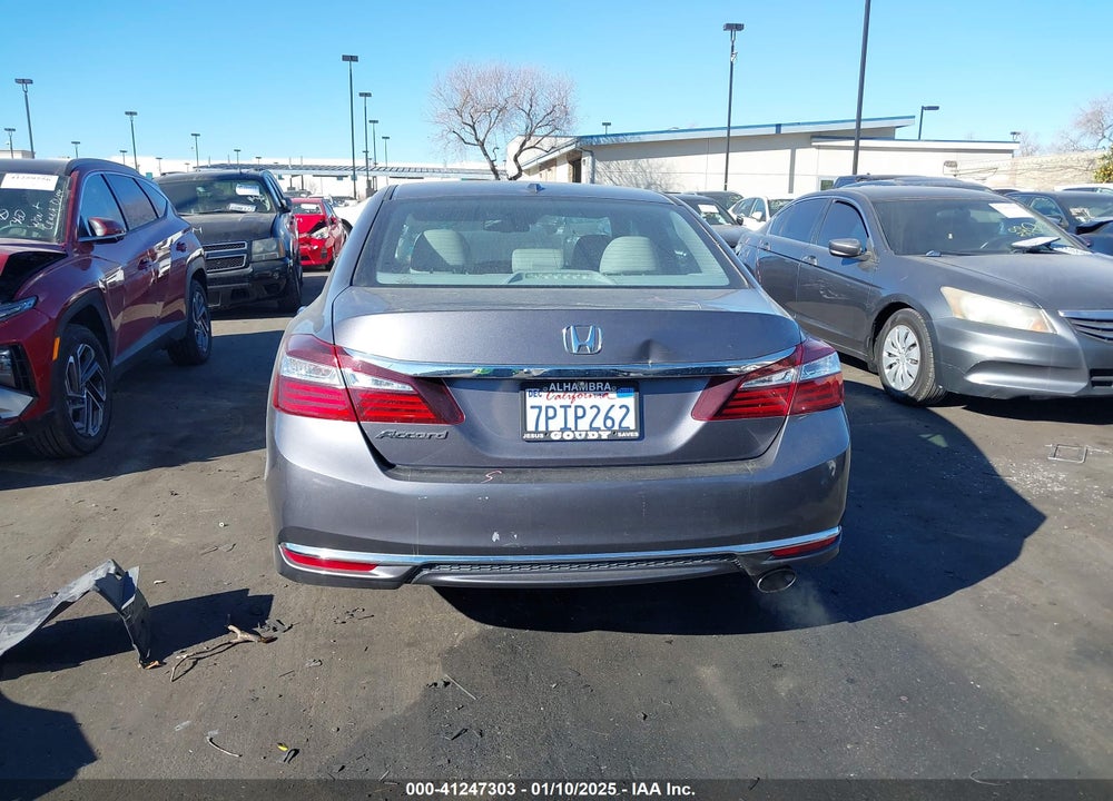 2016 HONDA ACCORD VIN: 1HGCR2F93GA061725