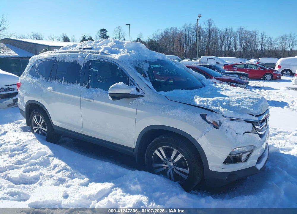 2018 HONDA PILOT EX VIN: 5FNYF6H31JB012499