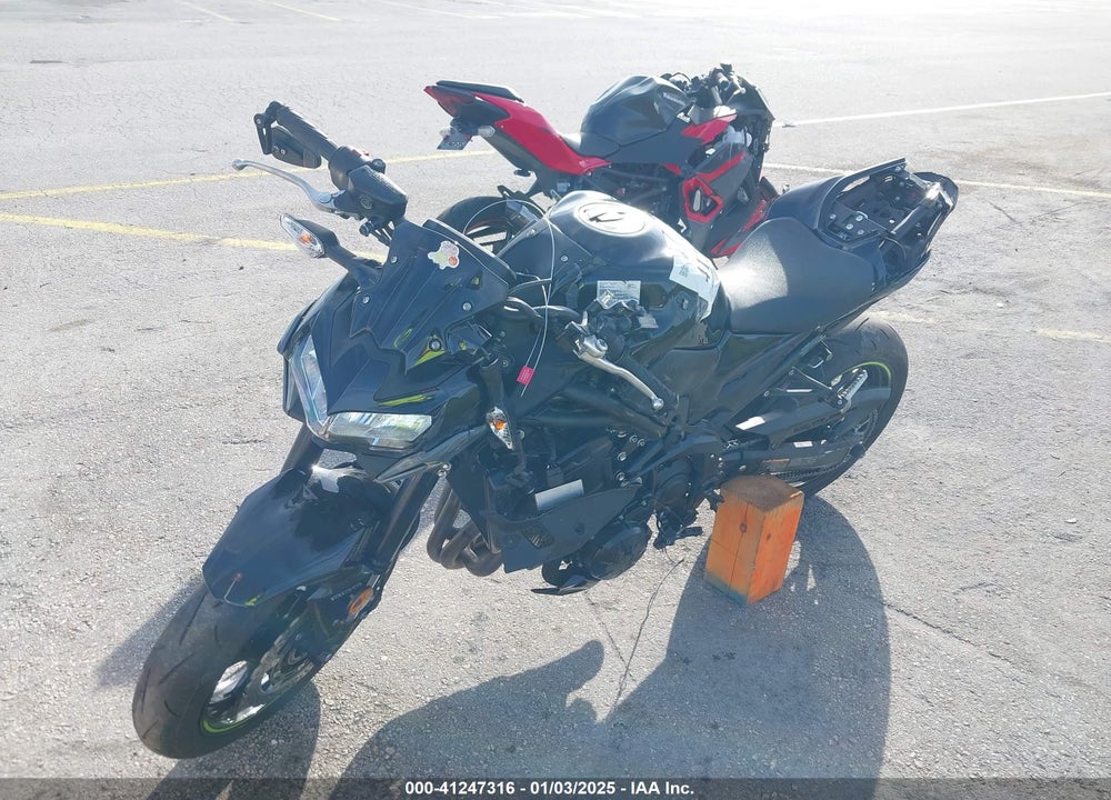 2024 KAWASAKI ZR900 F VIN: ML5ZRDF1XRDA66739