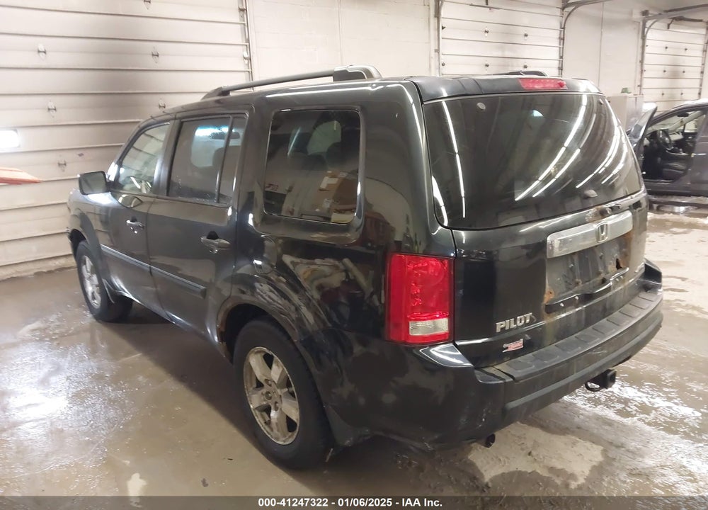 2010 HONDA PILOT LX VIN: 5FNYF4H29AB504872