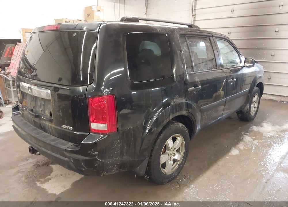 2010 HONDA PILOT LX VIN: 5FNYF4H29AB504872