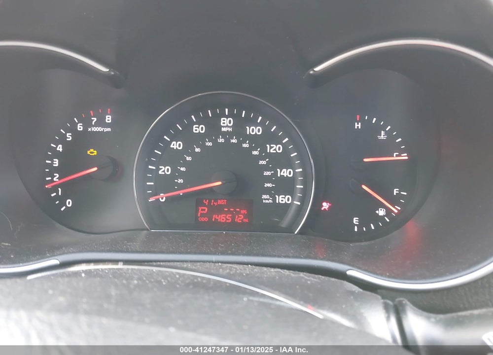 2014 KIA SORENTO LX VIN: 5XYKT3A67EG452677