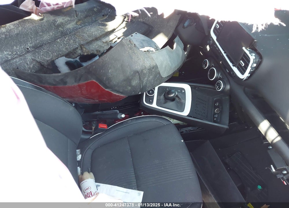 2024 HYUNDAI VENUE VIN: KMHRC8A33RU327385
