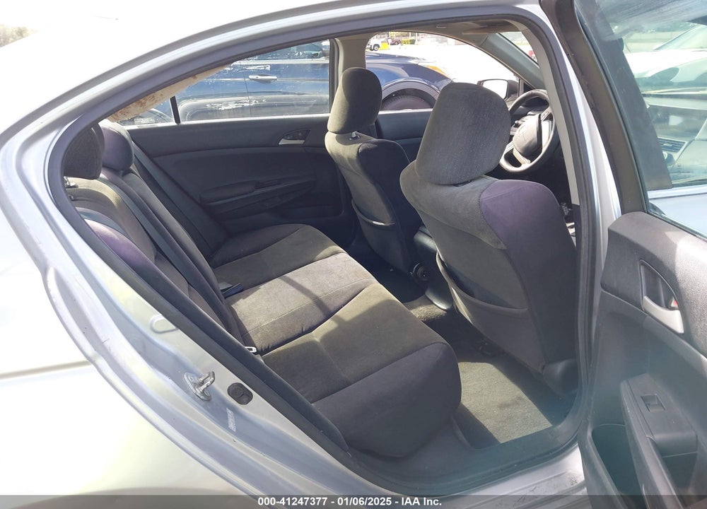2010 HONDA ACCORD 2.4 LX VIN: 1HGCP2F34AA088098