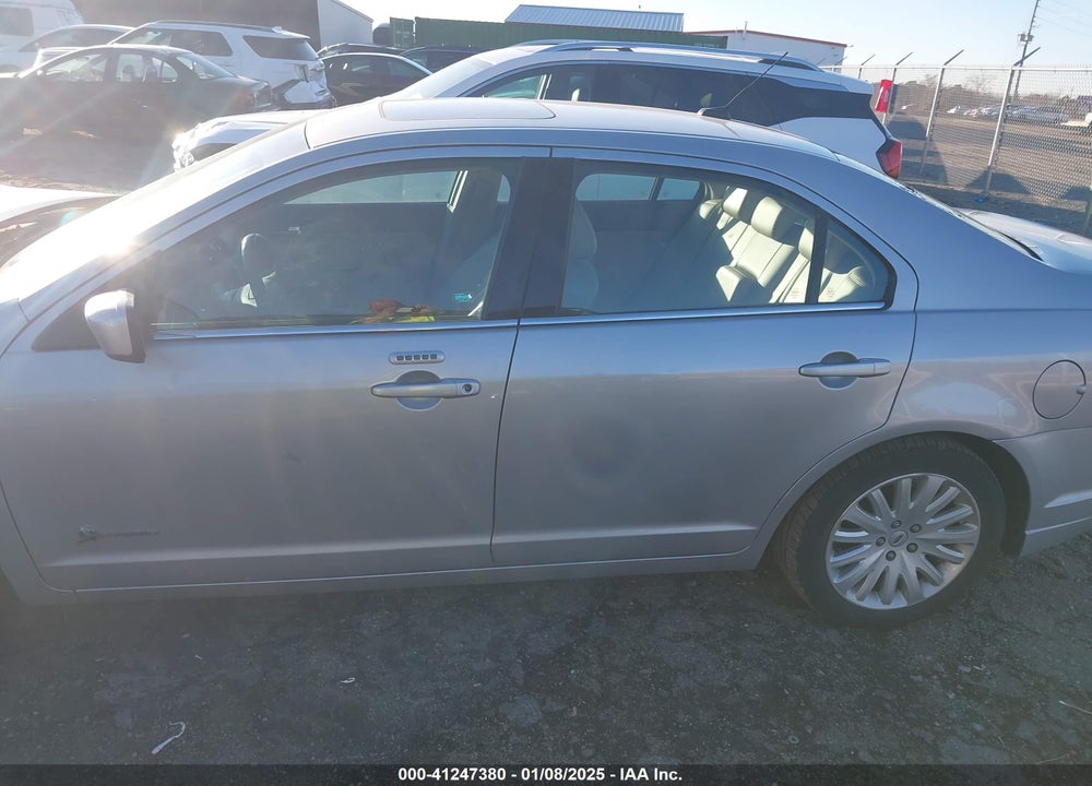 2010 FORD FUSION HYBRID VIN: 3FADP0L37AR365463