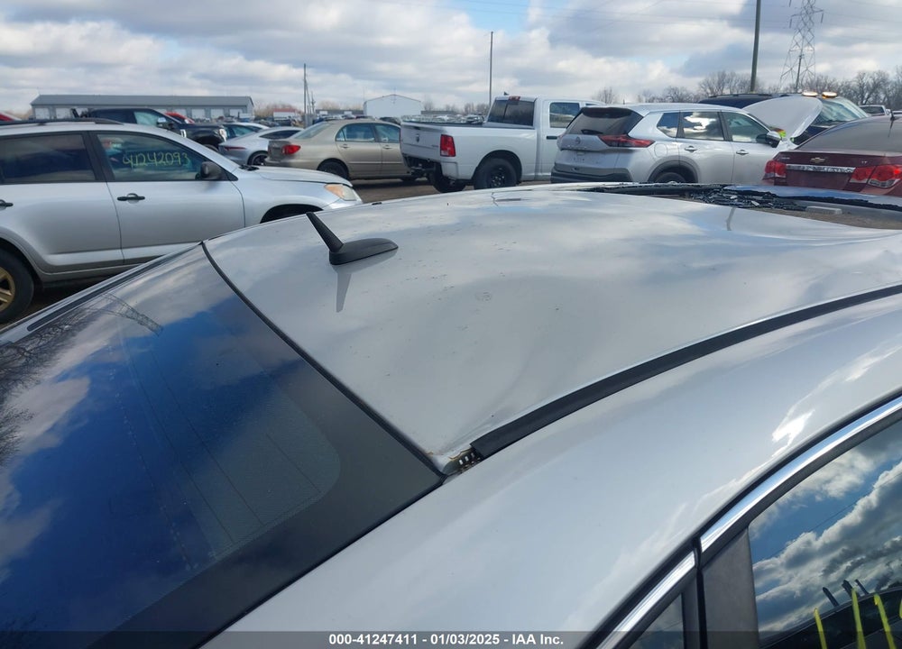 2008 CHEVROLET IMPALA VIN: 2G1WD58C381228738