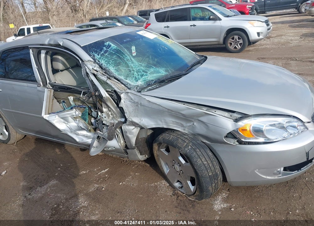 2008 CHEVROLET IMPALA VIN: 2G1WD58C381228738