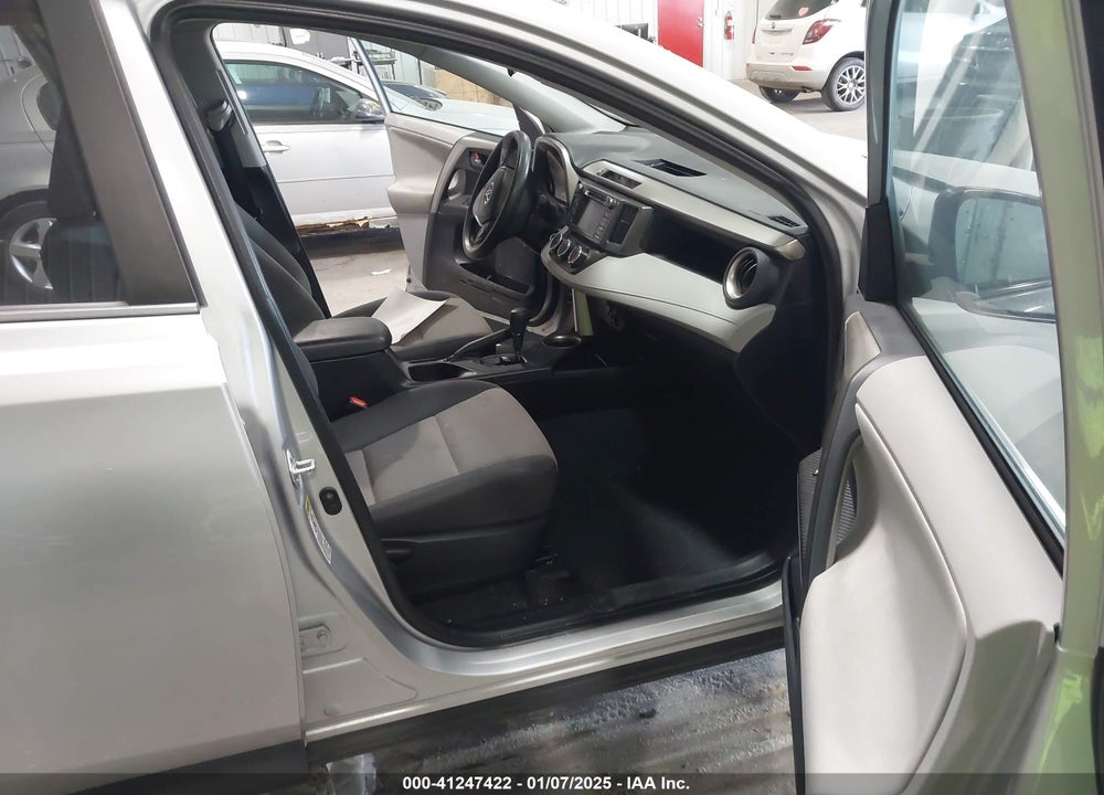 2013 TOYOTA RAV4 LE VIN: 2T3BFREV5DW122127