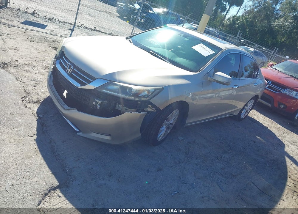 2013 HONDA ACCORD VIN: 1HGCR2F88DA237932