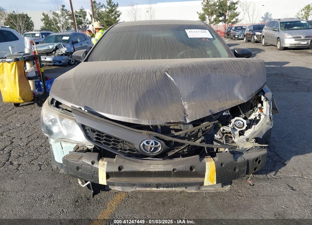 2014 TOYOTA CAMRY SE VIN: 4T1BF1FK7EU444834