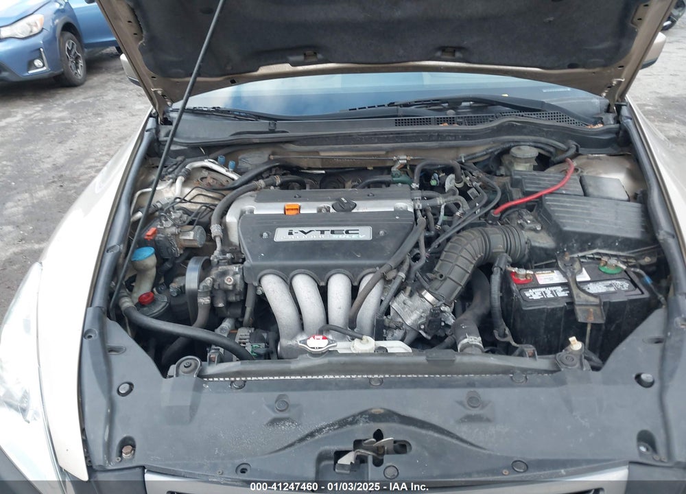 2004 HONDA ACCORD 2.4 LX VIN: 1HGCM56324A102031