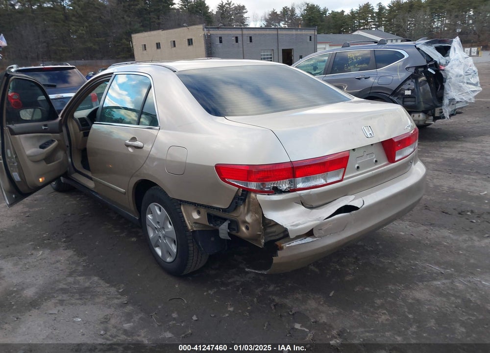 2004 HONDA ACCORD 2.4 LX VIN: 1HGCM56324A102031