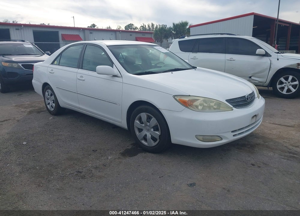 2003 TOYOTA CAMRY XLE VIN: 4T1BE32K53U170938