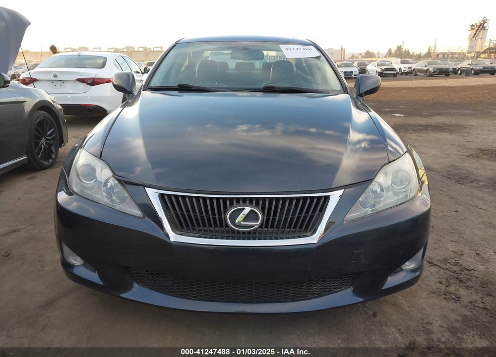 2008 LEXUS IS 250 VIN: JTHBK262585064782