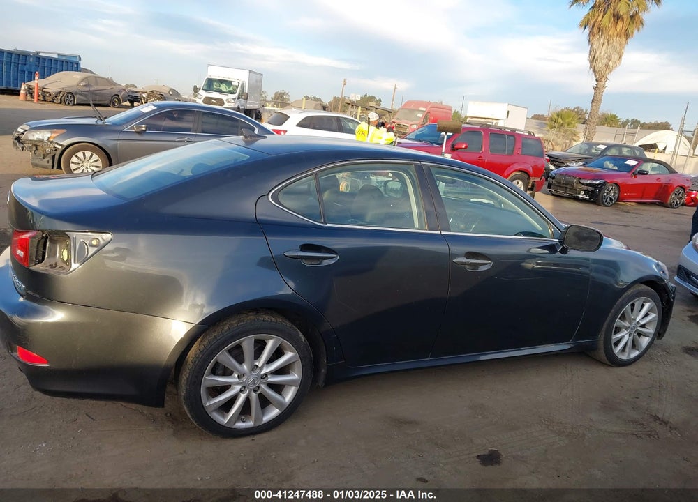 2008 LEXUS IS 250 VIN: JTHBK262585064782