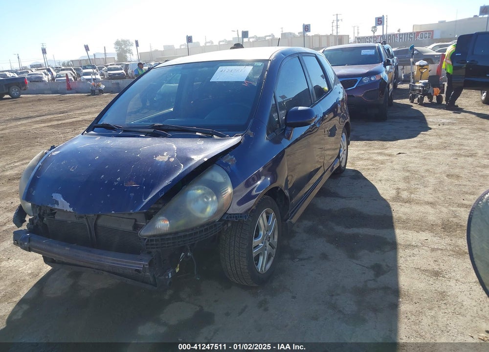 2008 HONDA FIT VIN: JHMGD37678S058345