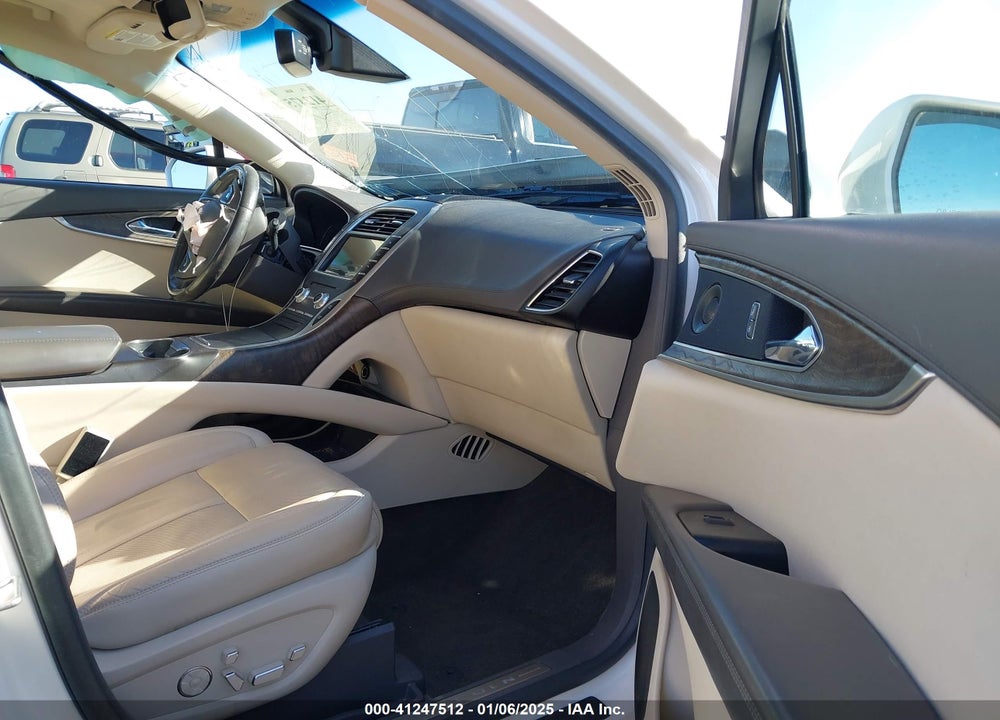 2016 LINCOLN MKX RESERVE VIN: 2LMTJ6LP8GBL51849