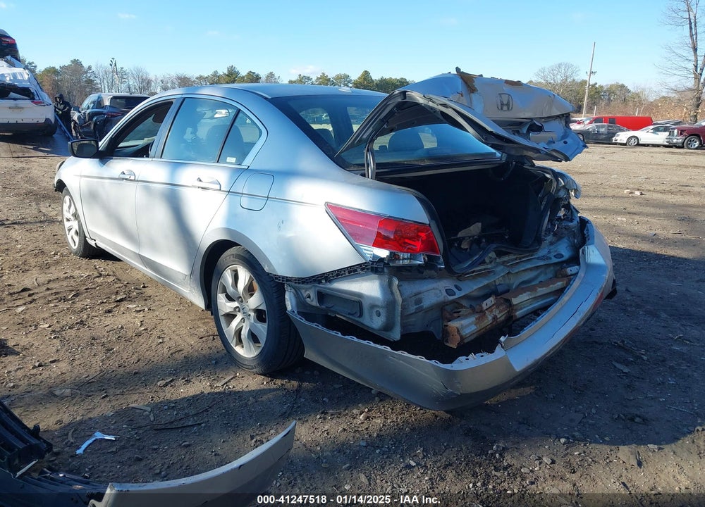 2008 HONDA ACCORD VIN: 1HGCP268X8A104052