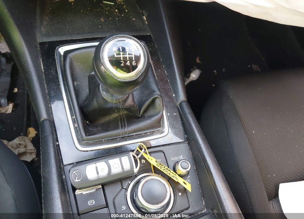 2018 MAZDA 3 VIN: 3MZBN1U72JM213986