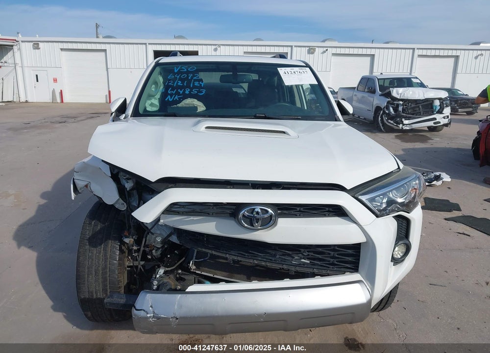 2019 TOYOTA 4RUNNER TRD OFF ROAD PREMIUM VIN: JTEBU5JR8K5614853
