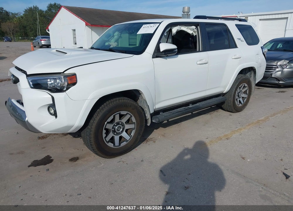 2019 TOYOTA 4RUNNER TRD OFF ROAD PREMIUM VIN: JTEBU5JR8K5614853