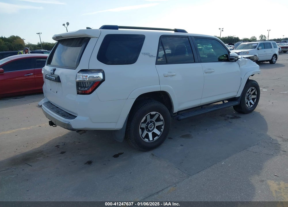 2019 TOYOTA 4RUNNER TRD OFF ROAD PREMIUM VIN: JTEBU5JR8K5614853