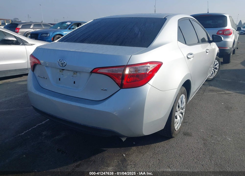 2018 TOYOTA COROLLA VIN: 5YFBURHE3JP781685