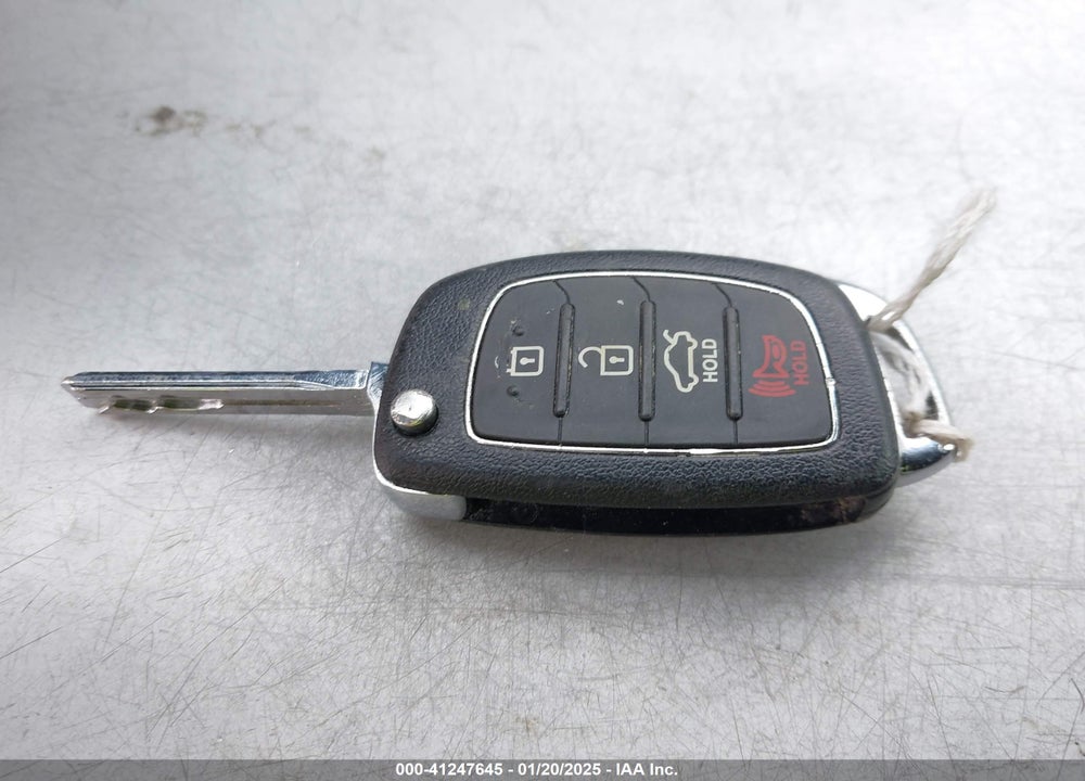2015 HYUNDAI SONATA SE VIN: 5NPE24AFXFH151675
