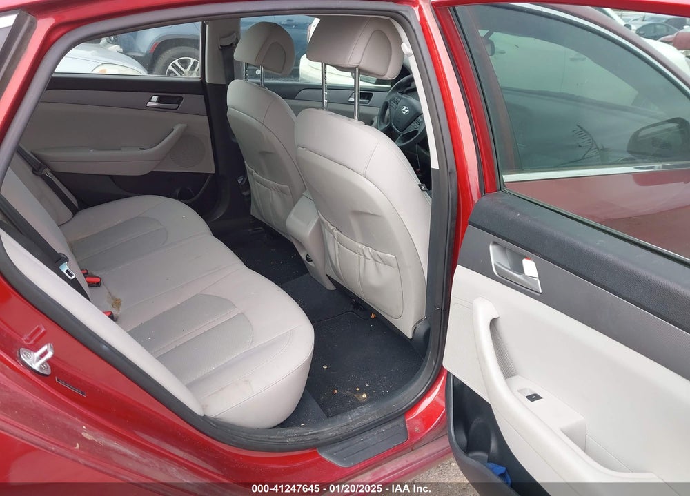 2015 HYUNDAI SONATA SE VIN: 5NPE24AFXFH151675