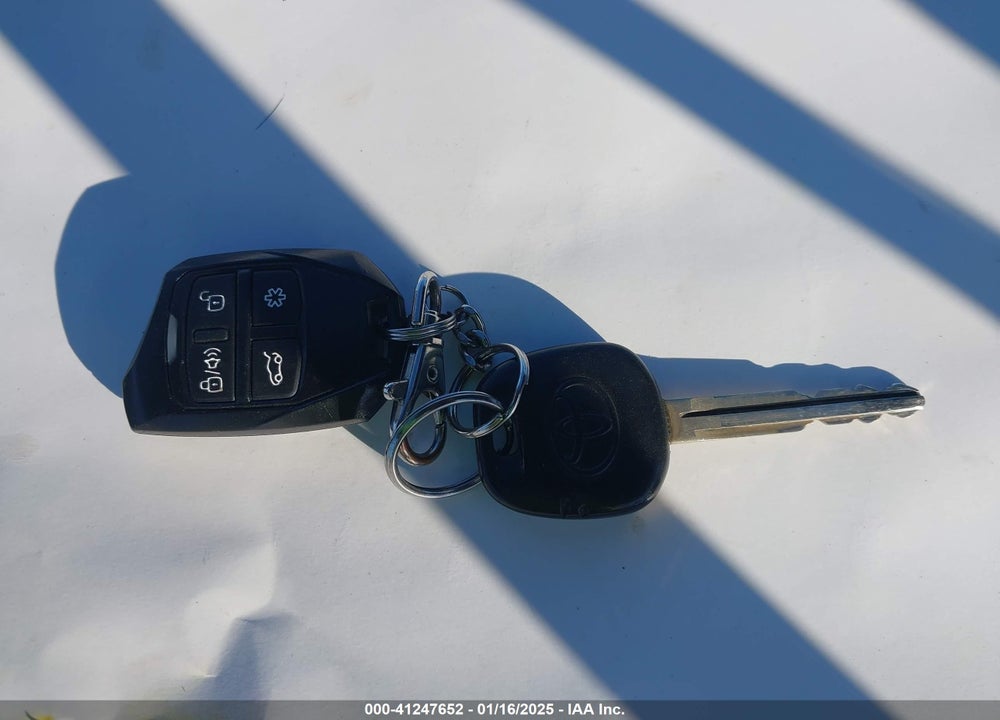 2008 TOYOTA CAMRY VIN: 4T4BE46K98R023227