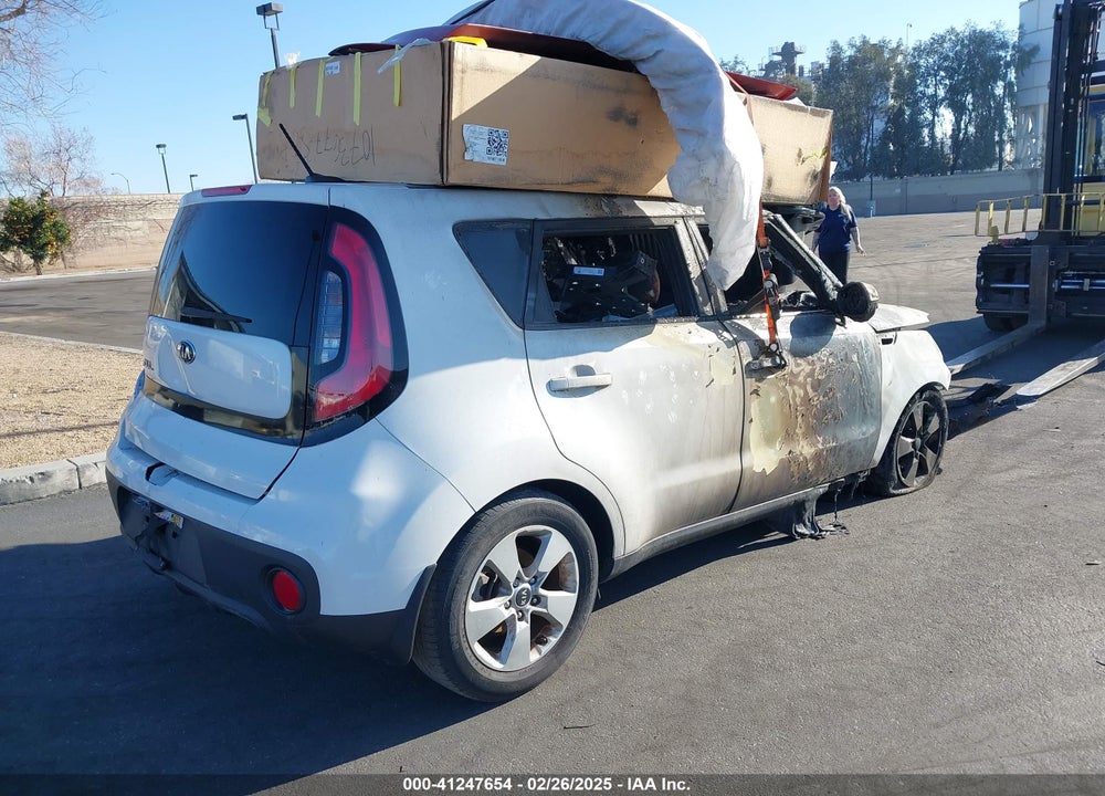 2017 KIA SOUL VIN: KNDJN2A25H7486535