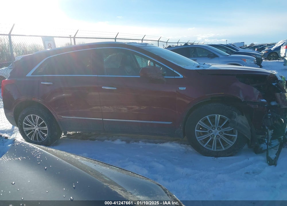 2017 CADILLAC XT5 LUXURY VIN: 1GYKNDRS8HZ118983