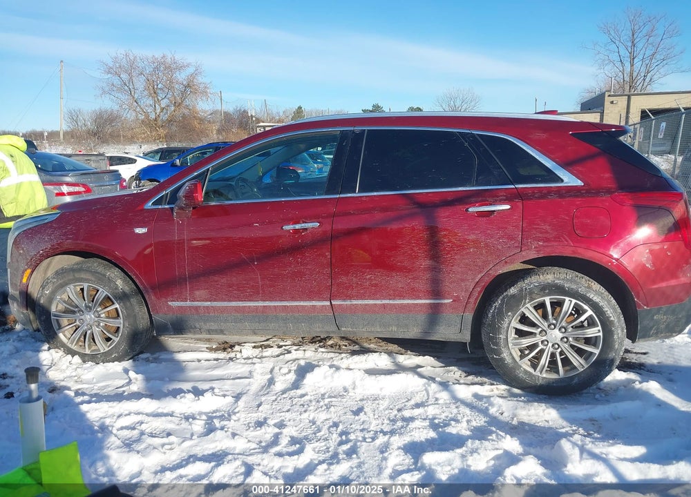 2017 CADILLAC XT5 LUXURY VIN: 1GYKNDRS8HZ118983