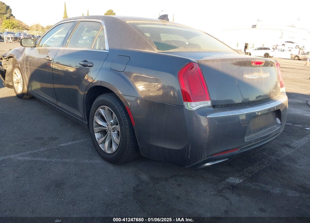 2015 CHRYSLER 300 VIN: 2C3CCAAG3FH864216