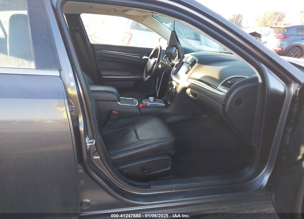 2015 CHRYSLER 300 VIN: 2C3CCAAG3FH864216