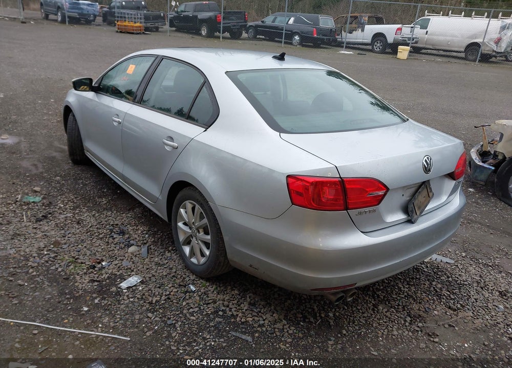 2011 VOLKSWAGEN JETTA 2.5L SE VIN: 3VWDZ7AJXBM344410